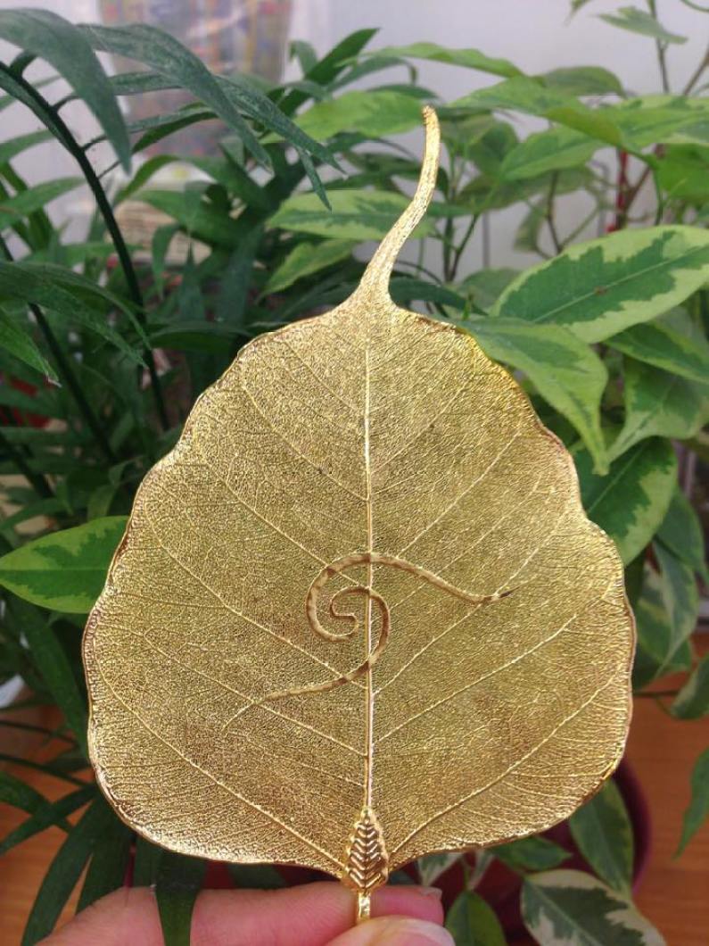 金菩提葉 ∣ Golden Bodhi Leaf